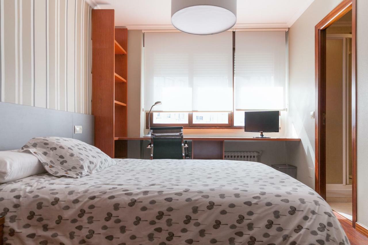 Zafiro Suites Santiago de Compostela Exteriör bild
