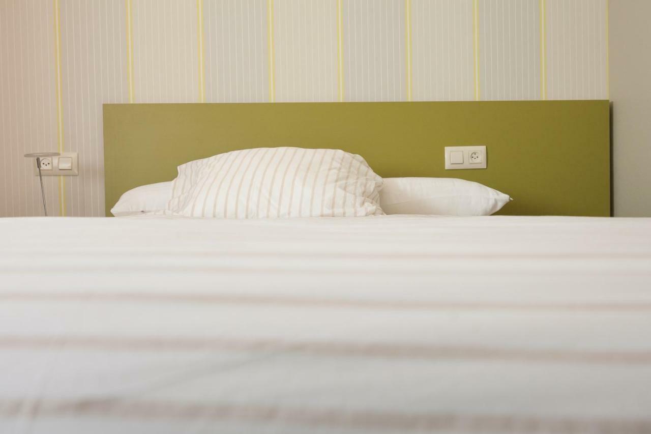 Zafiro Suites Santiago de Compostela Exteriör bild