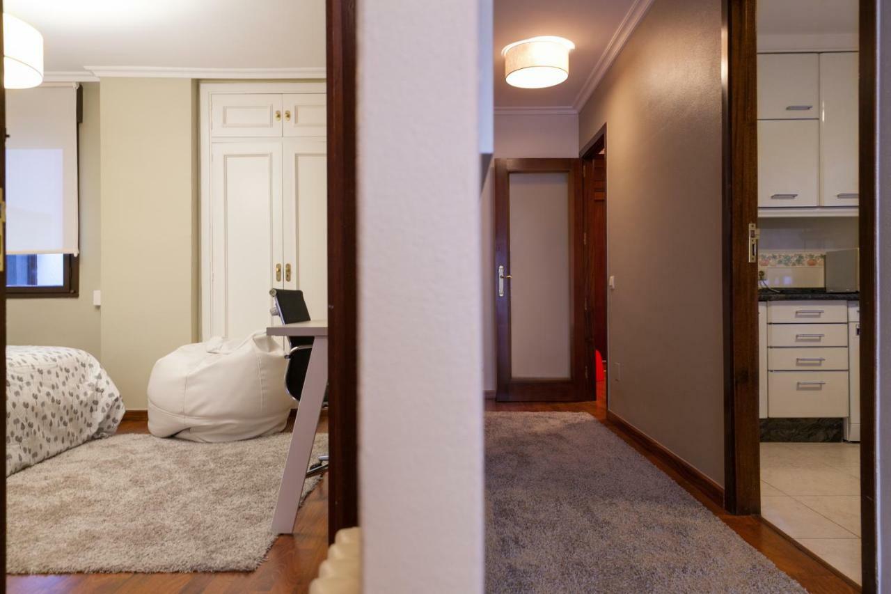 Zafiro Suites Santiago de Compostela Exteriör bild