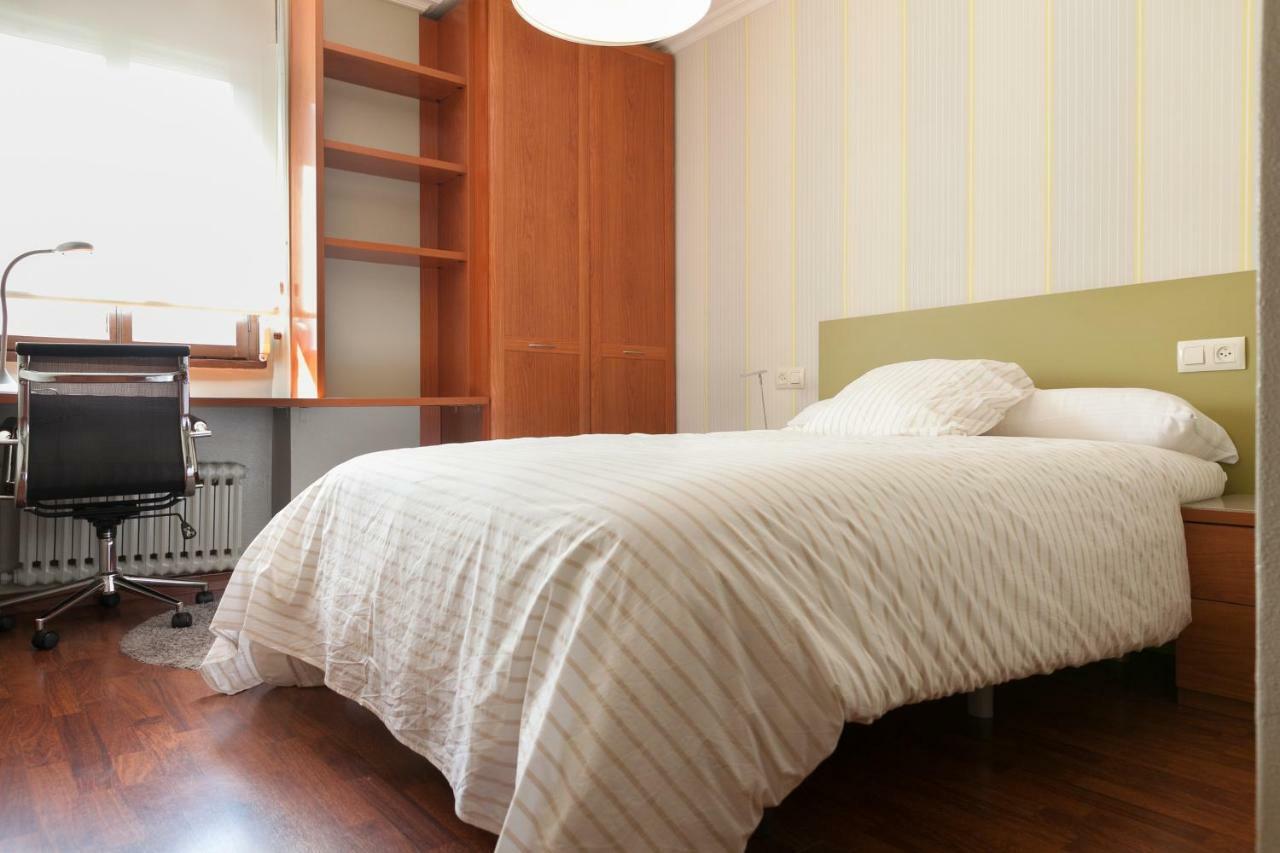 Zafiro Suites Santiago de Compostela Exteriör bild
